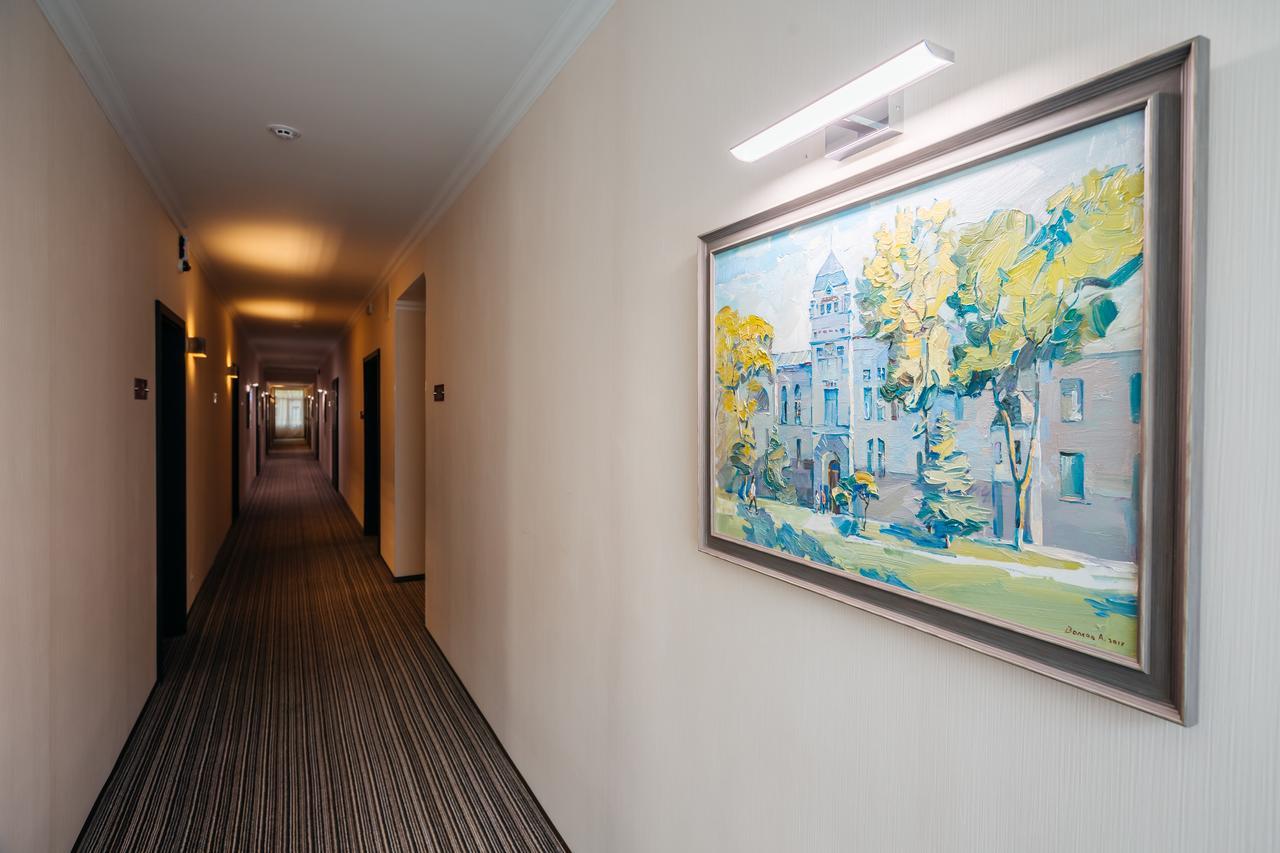 Optima Collection Tsjernihiv Buitenkant foto